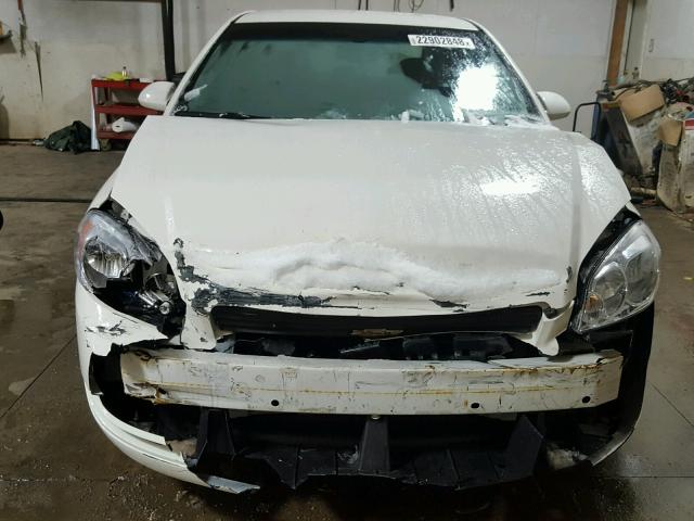 2G1WT57K391105518 - 2009 CHEVROLET IMPALA 1LT WHITE photo 9