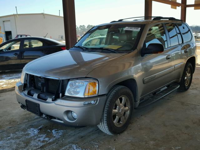 1GKDT13S822449028 - 2002 GMC ENVOY TAN photo 2