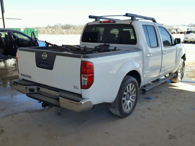 1N6AD0ER3BC409785 - 2011 NISSAN FRONTIER S WHITE photo 4