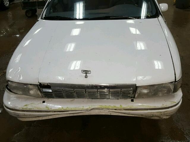 1G1BL52W1RR117098 - 1994 CHEVROLET CAPRICE CL 白色 照片 7