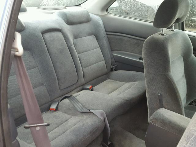 19UYA1247VL013048 - 1997 ACURA 2.2CL Կանաչ լուսանկար 6