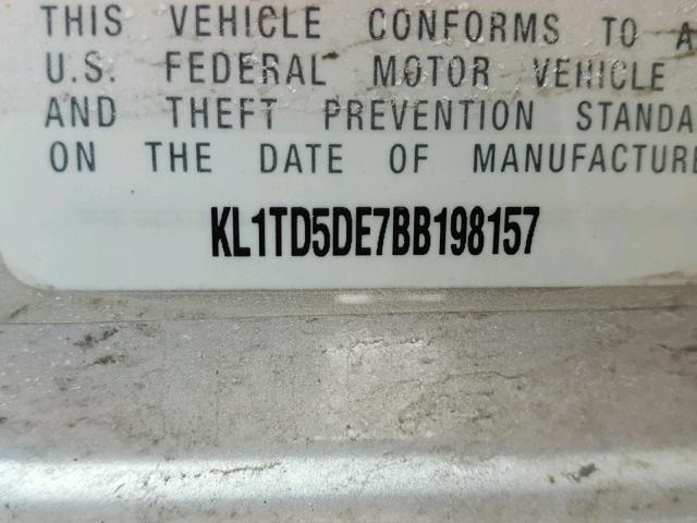 KL1TD5DE7BB198157 - 2011 CHEVROLET AVEO LS 银色 照片 10