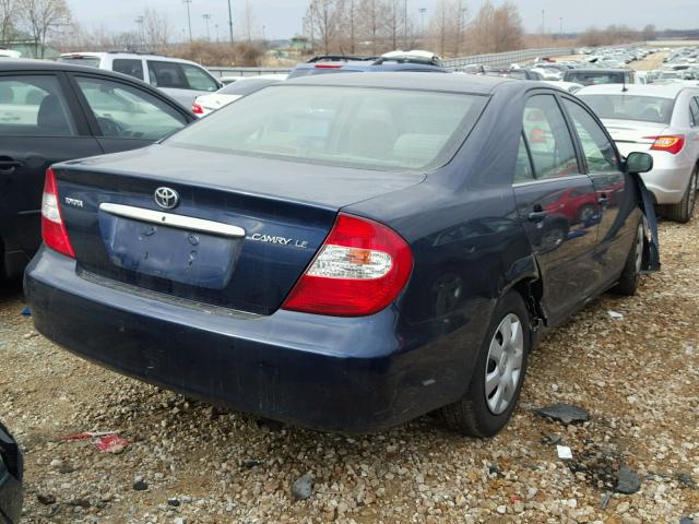 4T1BE32K22U622679 - 2002 TOYOTA CAMRY LE BLUE photo 4