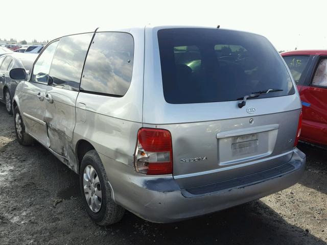 KNDUP131346543675 - 2004 KIA SEDONA EX SILVER photo 3