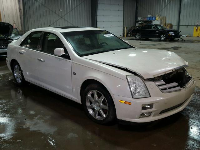 1G6DC67A450200433 - 2005 CADILLAC STS WHITE photo 1