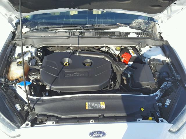 3FA6P0H9XDR266260 - 2013 FORD FUSION SE WHITE photo 7