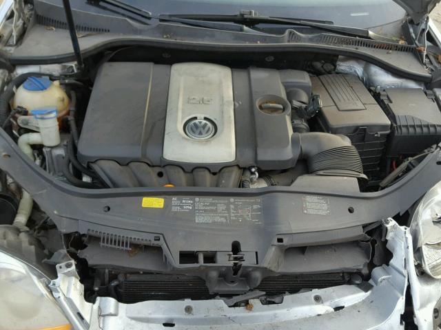 3VWRG71K55M641528 - 2005 VOLKSWAGEN NEW JETTA SILVER photo 7