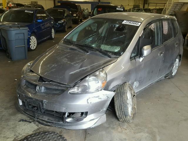 JHMGD38658S006114 - 2008 HONDA FIT SPORT GRAY photo 2