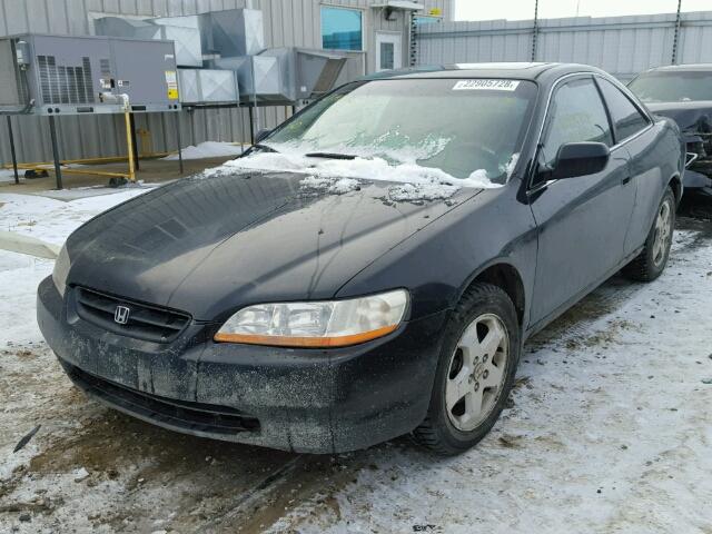 1HGCG2259YA800736 - 2000 HONDA ACCORD EX BLACK photo 2