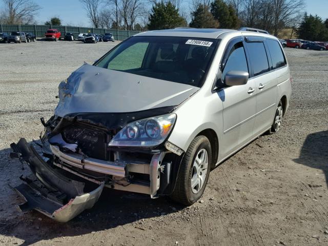 5FNRL38745B102895 - 2005 HONDA ODYSSEY EX SILVER photo 2