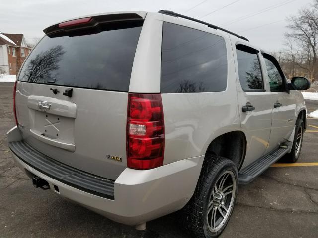 1GNFK13027J300429 - 2007 CHEVROLET TAHOE K150 GRAY photo 4