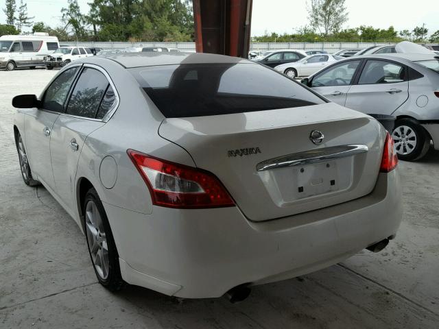 1N4AA5APXAC864070 - 2010 NISSAN MAXIMA S WHITE photo 3