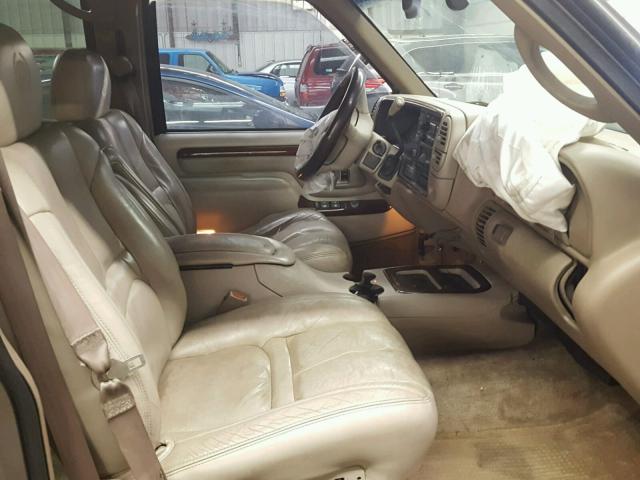 1GYEK13R4YR153689 - 2000 CADILLAC ESCALADE SILVER photo 5