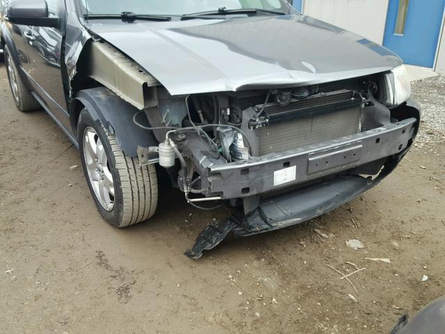 1FMDK06125GA21700 - 2005 FORD FREESTYLE GRAY photo 9