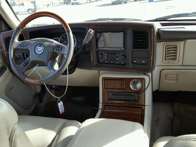 3GYFK66N64G203545 - 2004 CADILLAC ESCALADE E MAROON photo 9