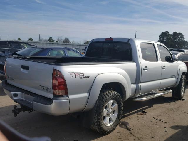 3TMKU72N47M011220 - 2007 TOYOTA TACOMA DOU GRAY photo 4