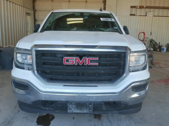 3GTU2LEC6HG395910 - 2017 GMC SIERRA K15 WHITE photo 9