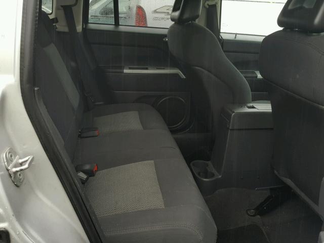 1J8FF47W08D647361 - 2008 JEEP COMPASS SP SILVER photo 6