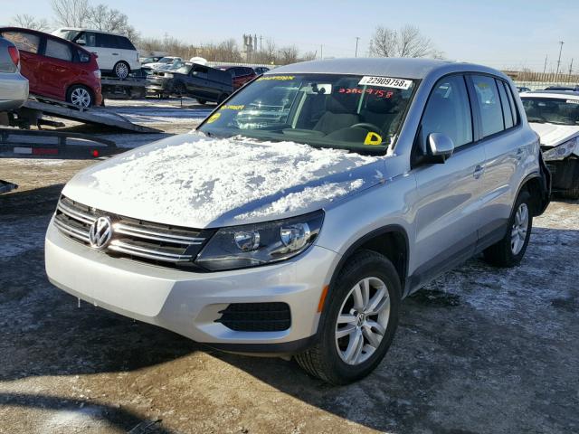 WVGAV7AX0CW590689 - 2012 VOLKSWAGEN TIGUAN S GRAY photo 1