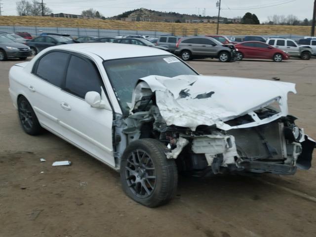 KNAGD128055399995 - 2005 KIA OPTIMA LX WHITE photo 1