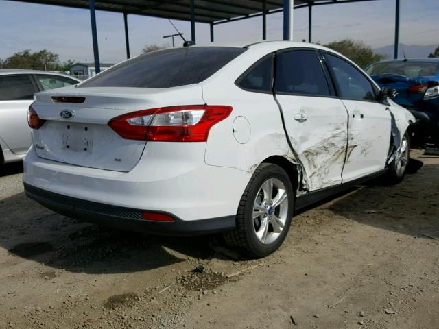 1FADP3F2XDL145211 - 2013 FORD FOCUS SE WHITE photo 4