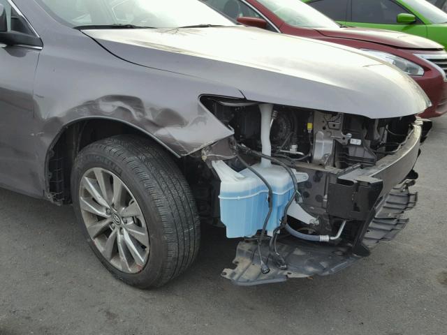 4T4BF1FK8FR473413 - 2015 TOYOTA CAMRY LE GRAY photo 9