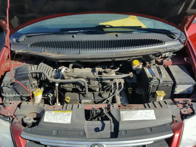 2A4GP54L46R779939 - 2006 CHRYSLER TOWN & COU RED photo 7