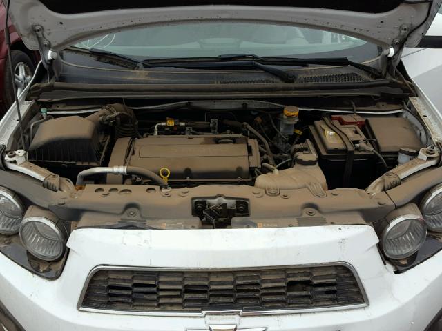 1G1JA5SH5C4146417 - 2012 CHEVROLET SONIC LS 白色 照片 7