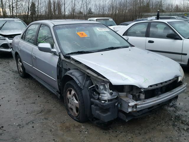 1HGCG56792A070976 - 2002 HONDA ACCORD SE SILVER photo 1