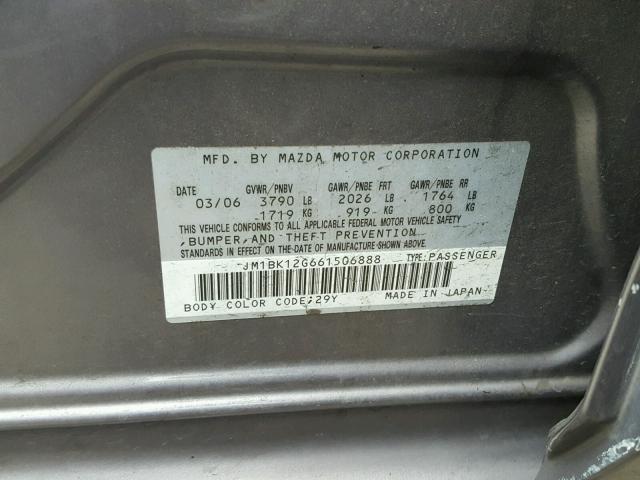 JM1BK12G661506888 - 2006 MAZDA 3 I CHARCOAL photo 10