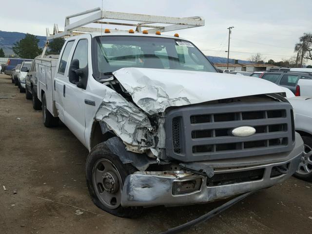 1FDSW345X5EA98264 - 2005 FORD F350 SRW S WHITE photo 1