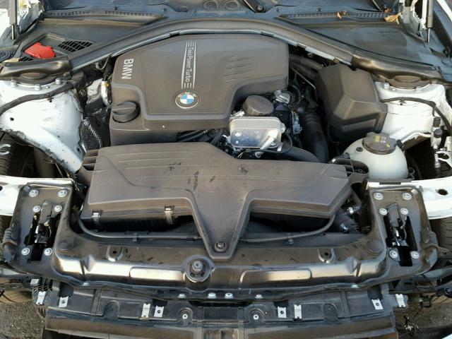 WBA8E1G58GNT33651 - 2016 BMW 320 I WHITE photo 7