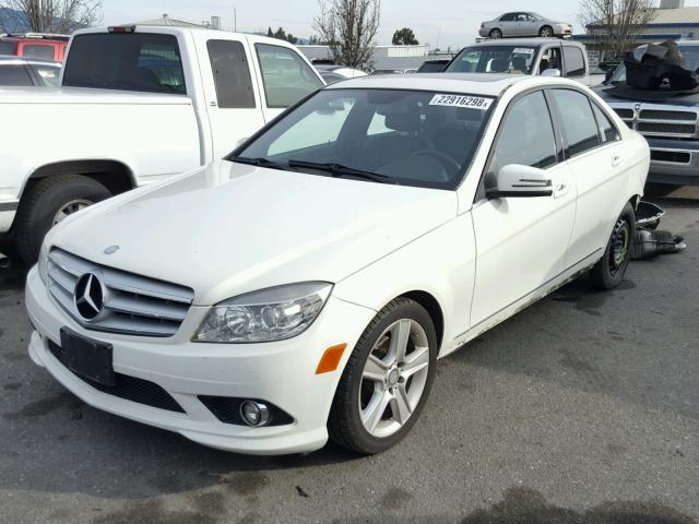 WDDGF5EB6AF492882 - 2010 MERCEDES-BENZ C 300 WHITE photo 2