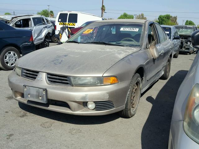 4A3AA46G12E025957 - 2002 MITSUBISHI GALANT ES GOLD photo 2