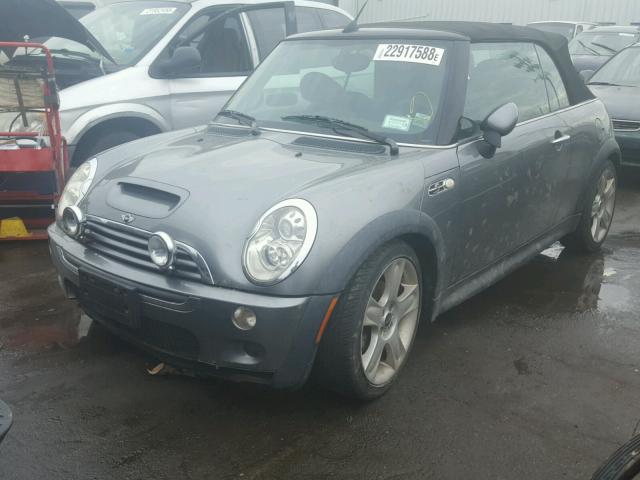 WMWRH33506TK59293 - 2006 MINI COOPER S GRAY photo 2