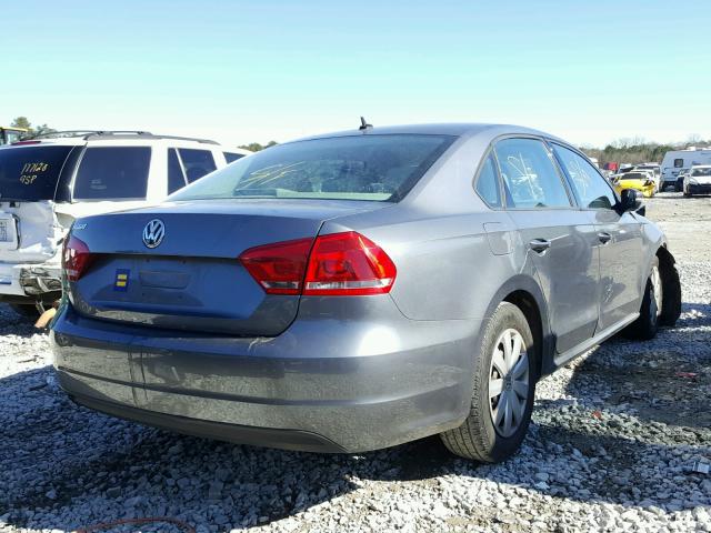 1VWAP7A33DC029849 - 2013 VOLKSWAGEN PASSAT S GRAY photo 4