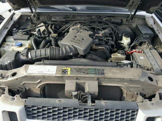 1FMZU67E53UA33214 - 2003 FORD EXPLORER S SILVER photo 7