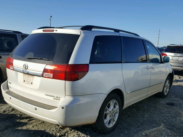 5TDZA22CX5S328098 - 2005 TOYOTA SIENNA XLE WHITE photo 4