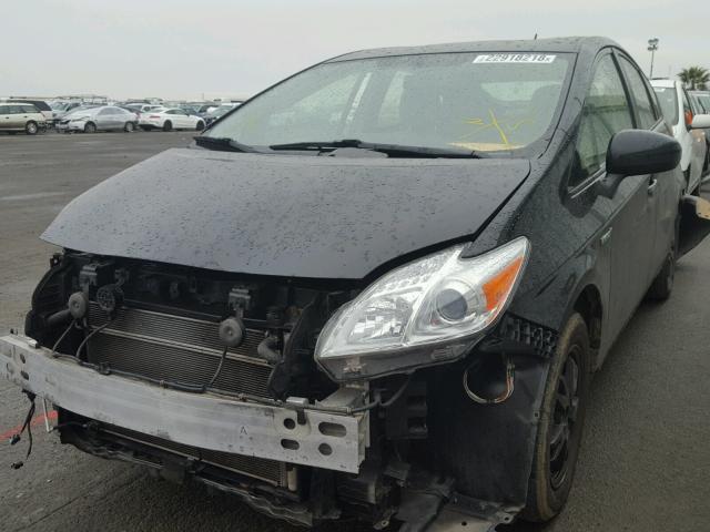 JTDKN3DU6E1766115 - 2014 TOYOTA PRIUS BLACK photo 2