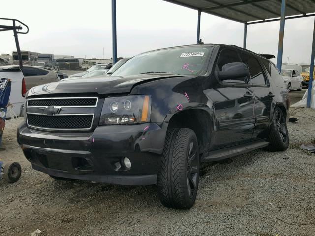 1GNEC23329R264383 - 2009 CHEVROLET TAHOE C150 BLACK photo 2