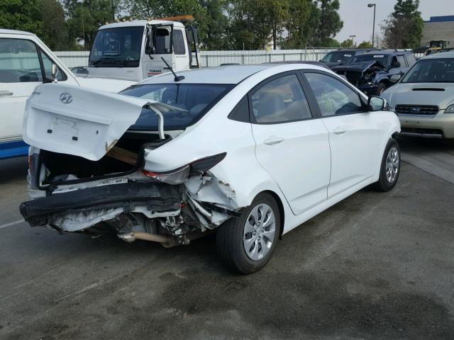 KMHCT4AE6GU038370 - 2016 HYUNDAI ACCENT SE WHITE photo 4