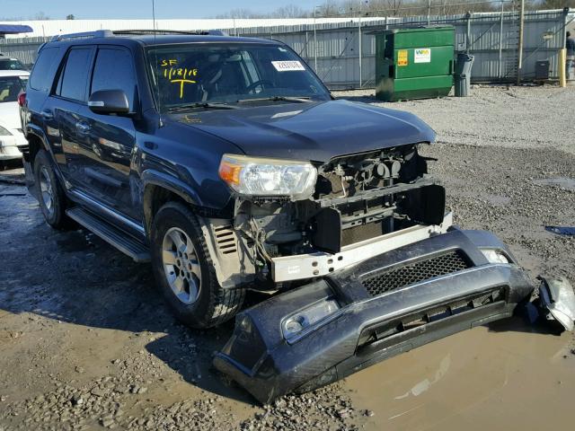 JTEZU5JR3B5026230 - 2011 TOYOTA 4RUNNER SR CHARCOAL photo 1