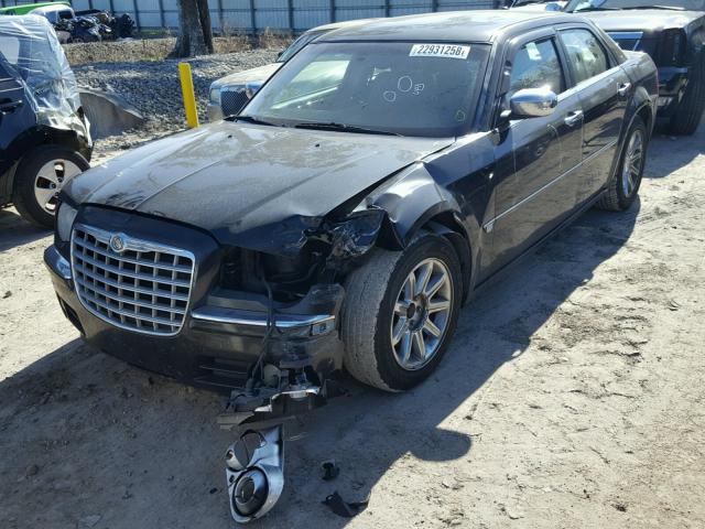 2C3KA63H56H140953 - 2006 CHRYSLER 300C BLACK photo 2