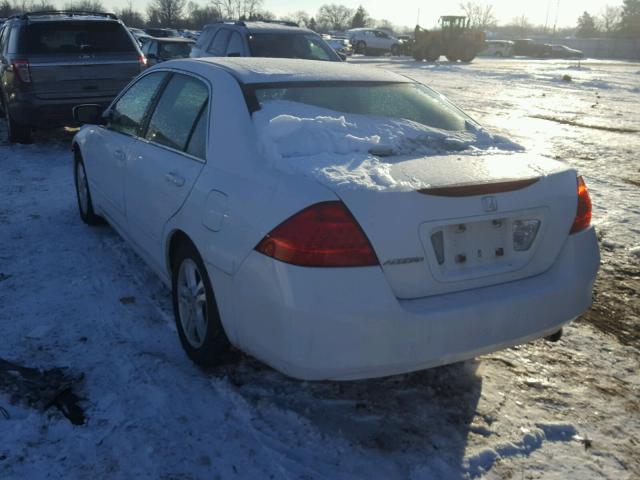 1HGCM56346A084795 - 2006 HONDA ACCORD SE WHITE photo 3