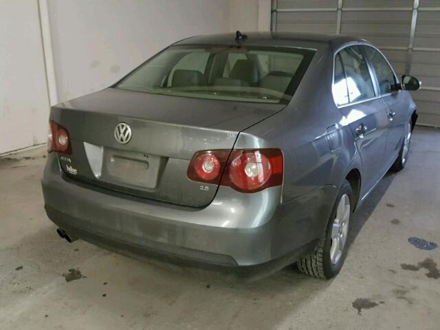 3VWRM71K49M144226 - 2009 VOLKSWAGEN JETTA SE GRAY photo 4