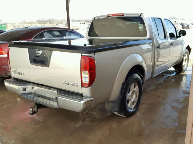 1N6AD09W08C431705 - 2008 NISSAN FRONTIER C SILVER photo 4