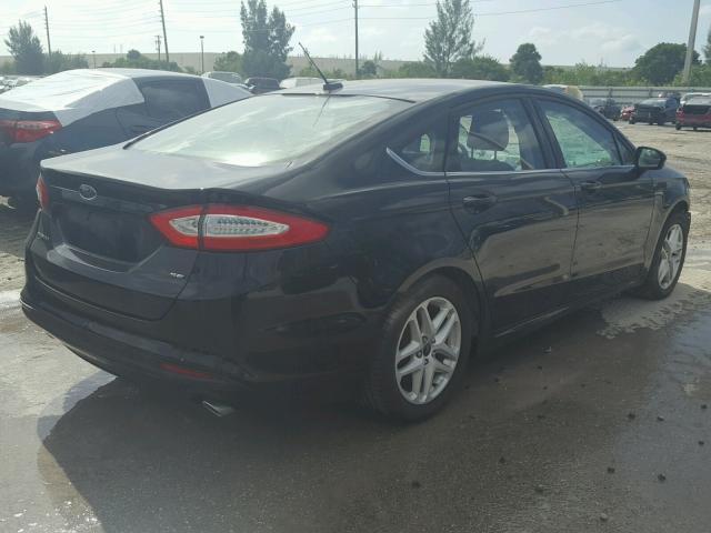 1FA6P0H76G5114580 - 2016 FORD FUSION SE BLACK photo 4