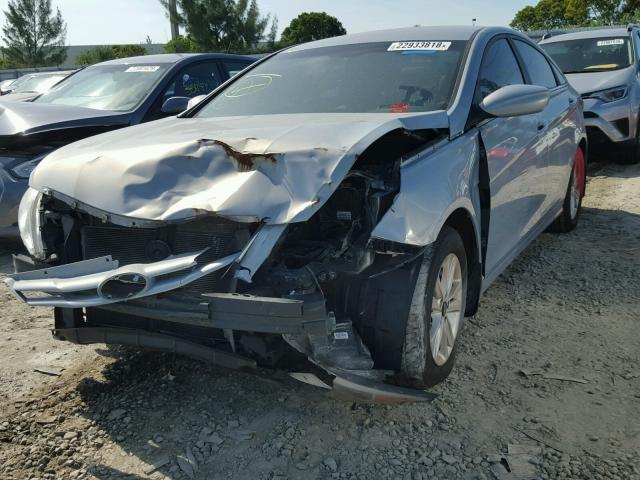 5NPEB4ACXBH139879 - 2011 HYUNDAI SONATA GLS SILVER photo 2