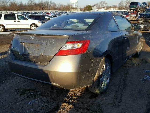 2HGFG12618H544285 - 2008 HONDA CIVIC LX TAN photo 4