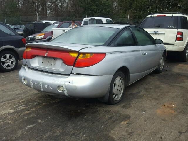 1G8ZY12782Z278850 - 2002 SATURN SC2 SILVER photo 4